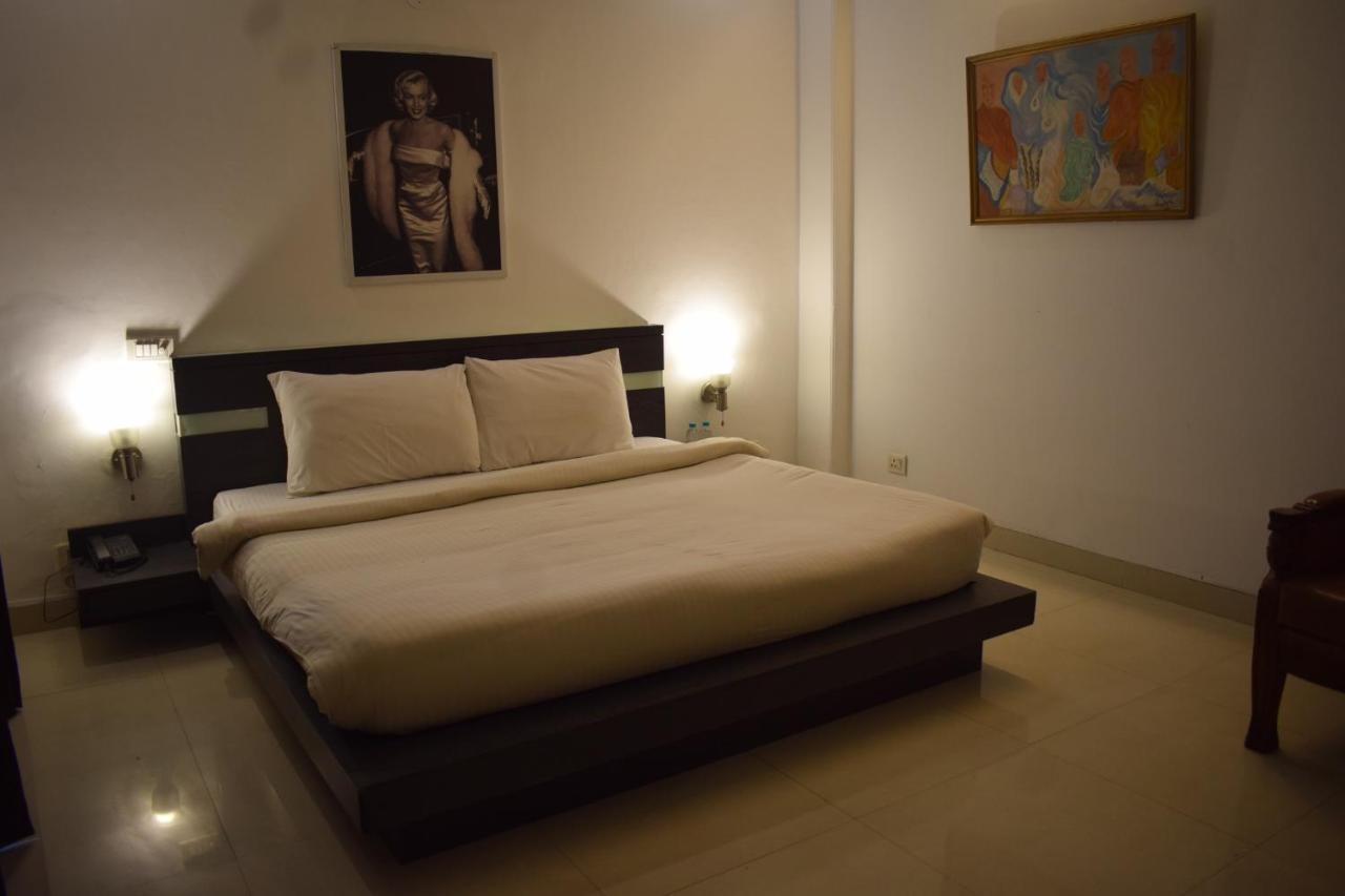 Hotel Chaupal By Casa Bella Gurgaon Zewnętrze zdjęcie